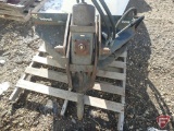 Melroe Bobcat 25006 universal mount hydraulic jack hammer skid steer attachment