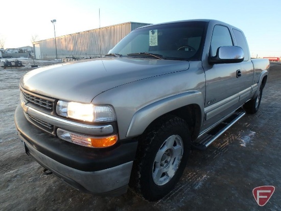 2000 Chevrolet Silverado Ext Cab 1500 Pickup Truck, 36,096 miles!