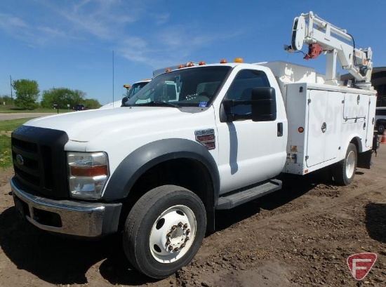 2008 Ford F-550 Service Body Truck with Crane