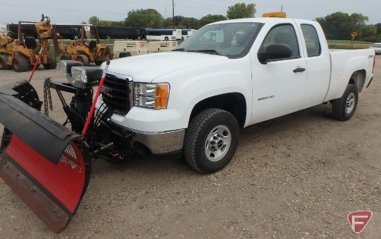 2010 GMC Sierra 3/4 Ton 4x4 Pickup Truck with Western Snow Plow