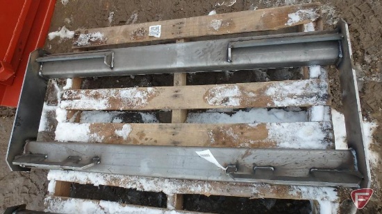 Heavy duty skid steer attachment frame with universal quick attach mount