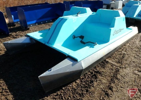 Ercoa 12' fiberglass paddle boat with aluminum tunes/tubes/floats, 4-passenger, 650 lbs.