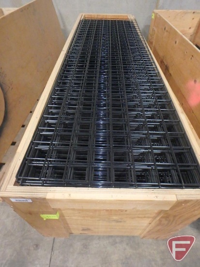 2' x 7' Wire grid wall panels in wood crate with casters