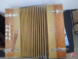 Concertina Concertone, with pamphlet