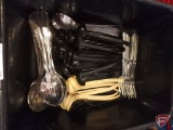 Serving spoons and forks, serving ladles; bus tote