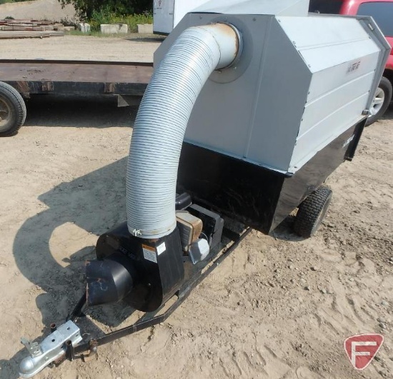 Trac Vac model 880, sn 22855, Briggs & Stratton 1350 Intek Series engine