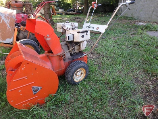 24" Ariens Sno-Thro walk behind snow blower with Tecumseh engine