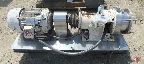 Fluid pump, 3 phase, US Motors 20hp electric motor, 1.5" bevel seat fittings