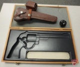 Wood revolver case, holster, speed loader