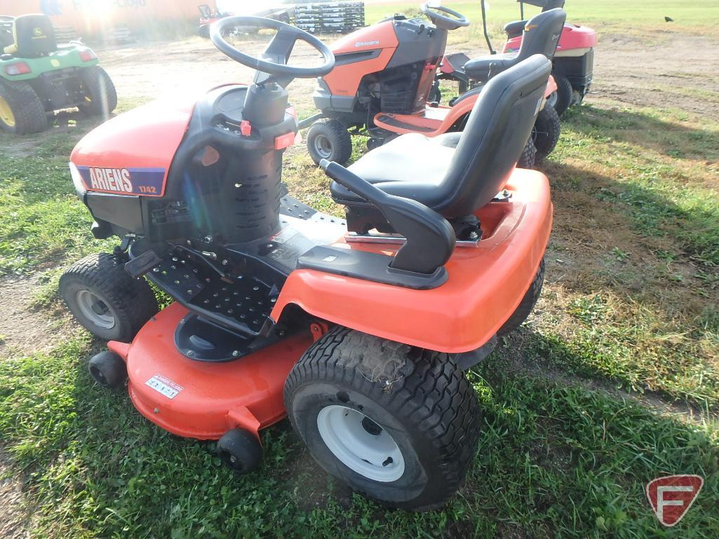 Ariens 1742 riding mower sale
