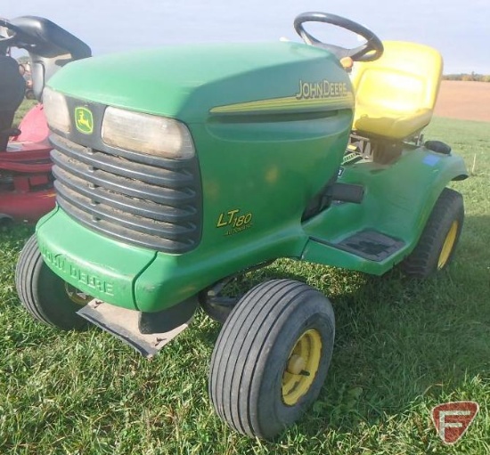 John Deere LT180 riding mower (no mower deck)