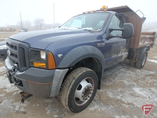 2007 Ford 4x4 F-450 truck with dump box and Western snowplow- HAUL ONLY