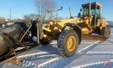 2000 John Deere 770 CH motor grader, sn DW770CH564134 with plow and wing