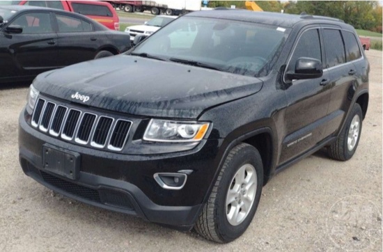 2014 JEEP GRAND CHEROKEE VIN: 1C4RJFAG7EC452391 SUV