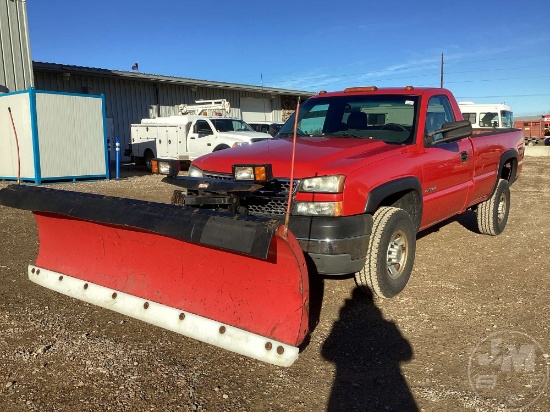 2005 CHEVROLET 3500 REGULAR CAB 1 TON TRUCK VIN: 1GCHK34U65E128586