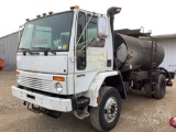 2002 FREIGHTLINER FC70 VIN: 1FVAB3BV12DK17467 OIL TANKER TRUCK