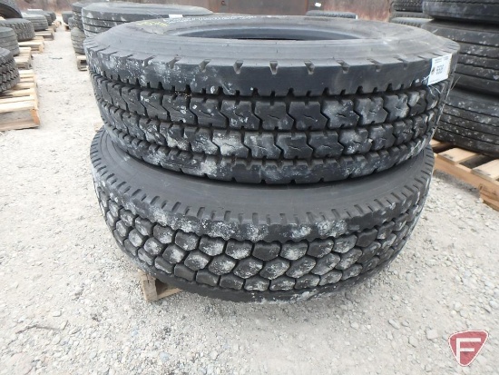 (1) Yokohama tire 295/75 r 22.5 : (1) Double coin 295/75 r 22.5