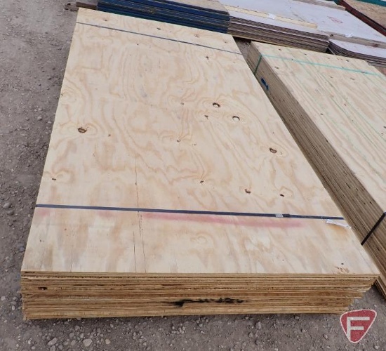 CDX plywood (15) 4'x8'x3/4"