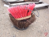 Miscellaneous wire, (2) brushes