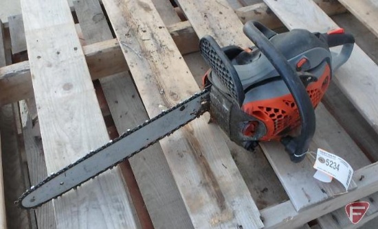 Tanaka gas chainsaw, 18" bar, with manual
