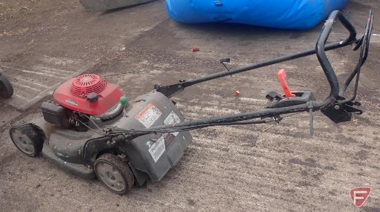 Honda HRX 217 22" self propelled push mower. did not try to start this unit