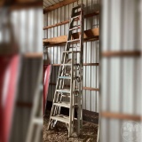 6' & 9' ALUMINUM LADDERS