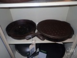 LODGE CAST IRON FRY PANS ON SHELF