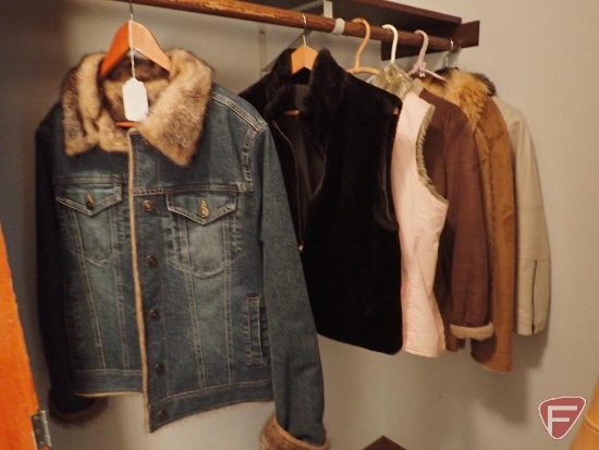 Ladies: (4) jackets (2) vests, fur or fur trimmed, leather, suede, size L and XL. 6pcs