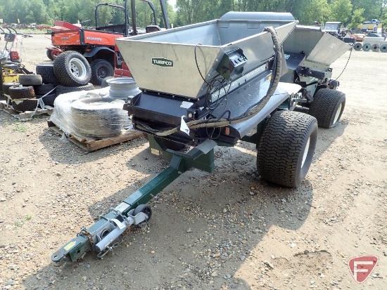 Turfco model 1540 wide spin spreader, hydraulic drive, sn P00312