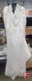 Wedding dress, size unknown