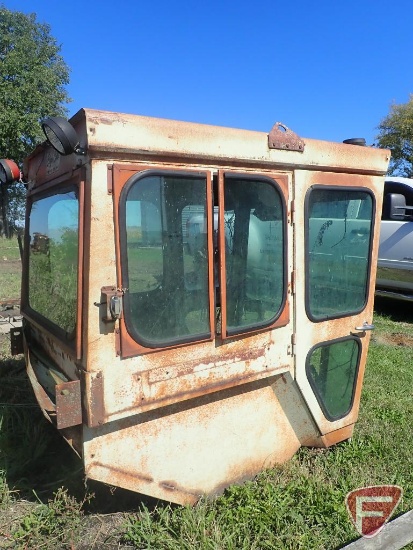 COZY CAB CUSTOM 90 TRACTOR CAB