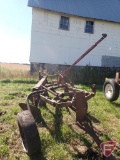 MCCORMICK 3 BOTTOM PULL TYPE MOLDBOARD PLOW, HYDRAULIC LIFT LESS CYLINDER