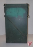 LARGE AMMO BOX