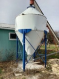 ROUND BULK FEED BIN, 12'6