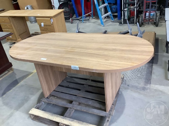 TABLE 71"X31.5"X29"