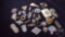 (33) COSTUME JEWELRY PIECES: MOSTLY BROOCHES
