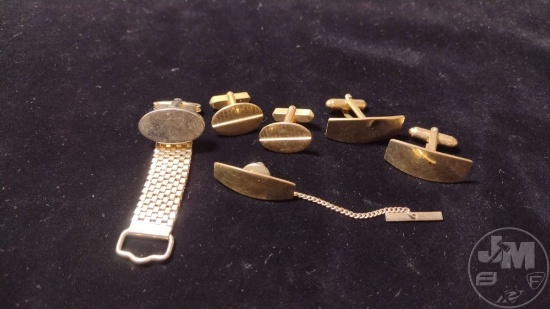 GOLD FILLED VINTAGE CUFFLINKS AND TIE TAC (ONE CUFFLINK WITH