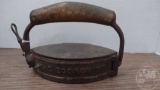 VINTAGE REVOLVING ECONOMIST IRON WITH SLUG