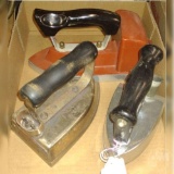 VINTAGE ELECTRIC IRONS WITHOUT CORDS SOME WITH WOODEN HANDLES (1)