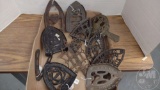 VINTAGE METAL TRIVETS, LARGEST IS ABOUT 8