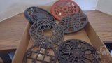 VINTAGE METAL TRIVETS, LARGEST IS ABOUT 9