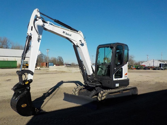 2011 Bobcat E60 EA Hydraulic Excavator, Cab, Rubber Tracks, Backfill Blade,
