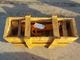 Hyundai Hydraulic Bucket Cylinder (2 of), Serial: 31L9-20032