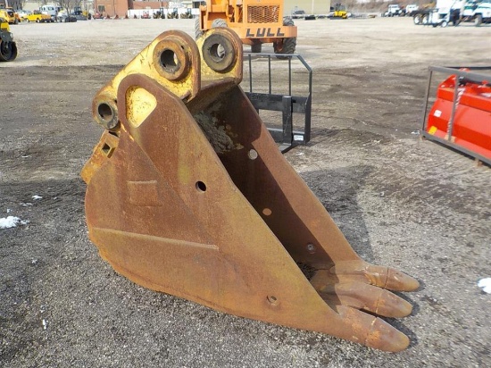 Trench Bucket to suit CAT 325/JD240/PC220 Serial: 8829-2