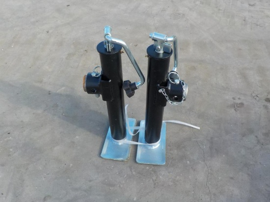 Side Mount Pipe Jacks (2 of)