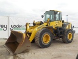 2004 Komatsu WA380-5H Rubber Tired Loader, A/C, Backup Camera, Auto Lube