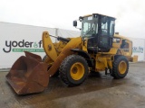 2013 CAT 924K Rubber Tired Loader, Cab c/w Joystick Controls, A/C,  Backup