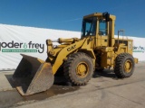 1984 CAT 950B Rubber Tired Loader, Cab c/w Bucket