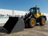 2005 Komatsu WA250PT-5H Rubber Tired Loader, Cab, Aux. Hydraulics c/w Hydra