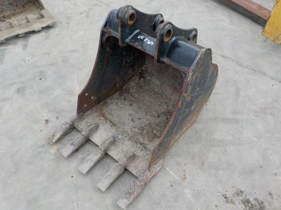 21.5" Digging Bucket to suit Backhoe Loader